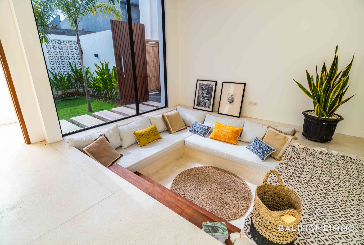 Brand new 1 Bedroom Villa for Sale Leasehold in Bali Canggu Babakan view 4