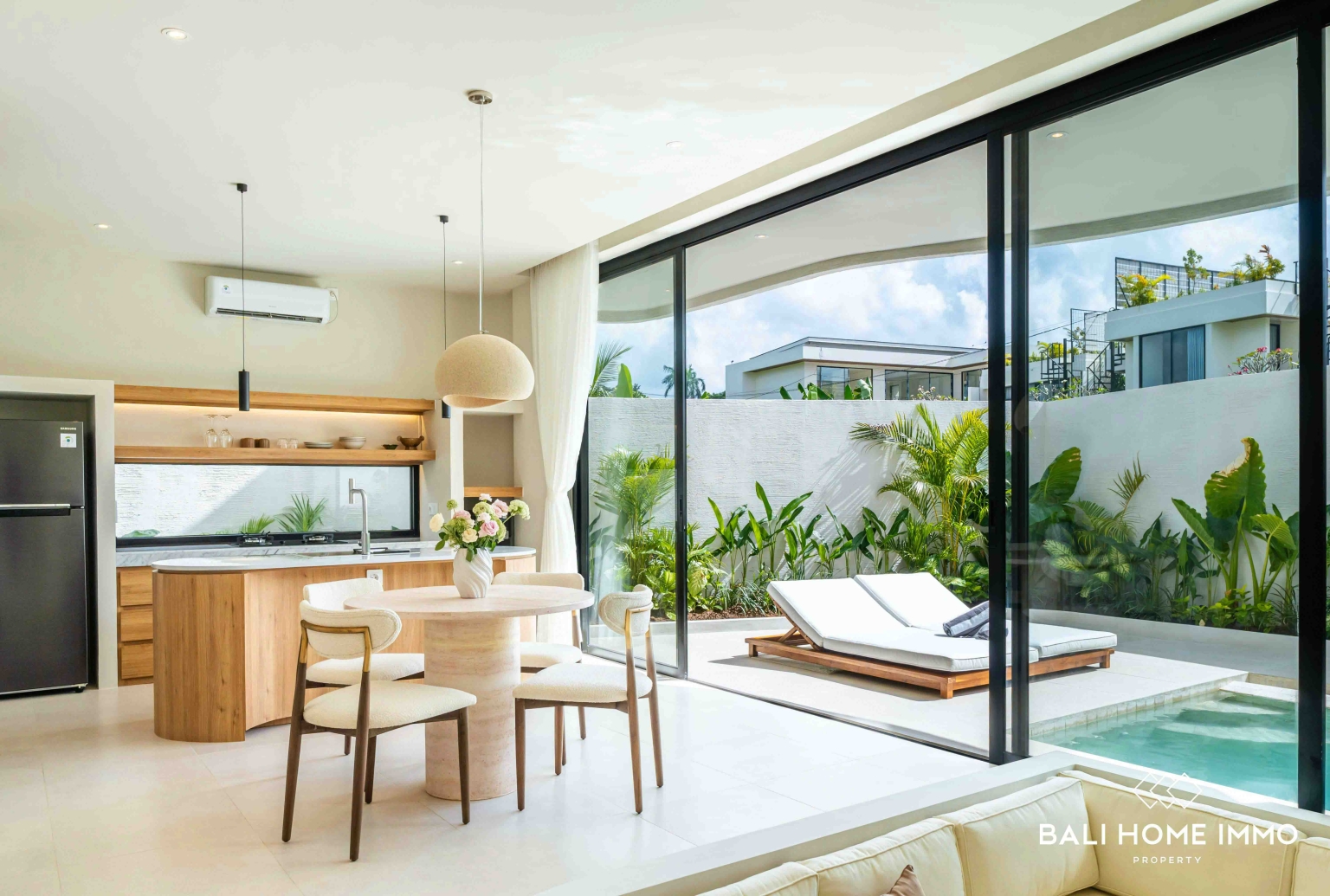 Brand new 1 Bedroom Villa for Sale Leasehold in Bali Pererenan Tumbak Bayuh view 7