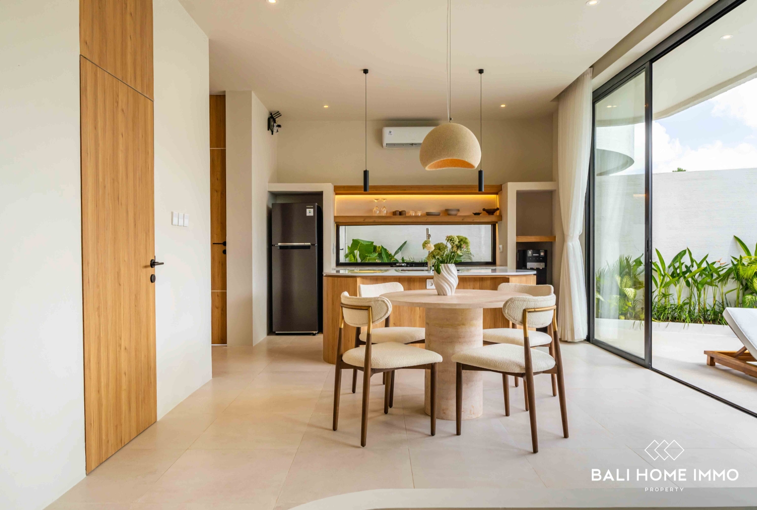 Brand new 1 Bedroom Villa for Sale Leasehold in Bali Pererenan Tumbak Bayuh view 8