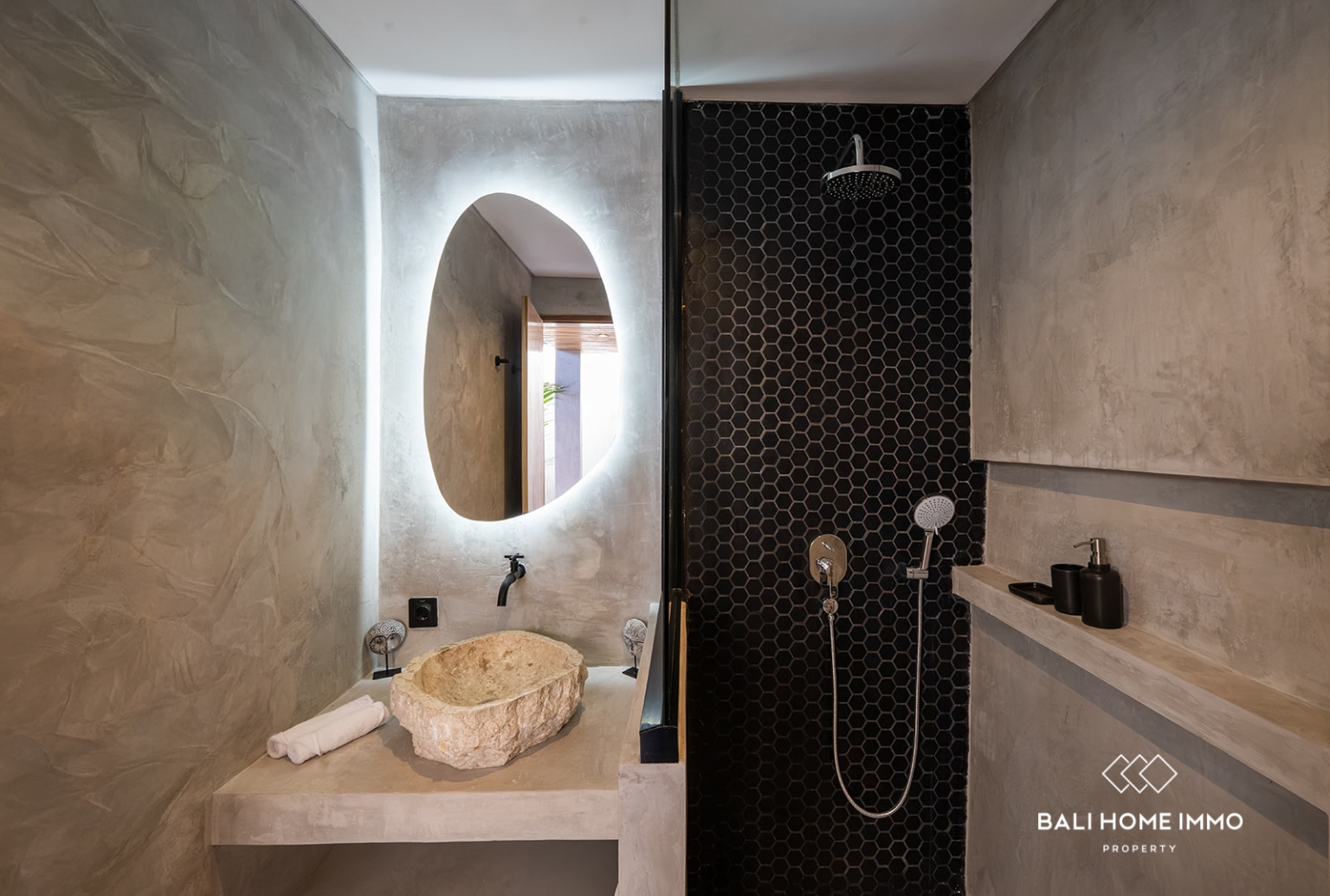 VILLA BARU 1 KAMAR UNTUK DIJUAL DENGAN STATUS LEASEHOLD DI ULUWATU UNGASAN view 17