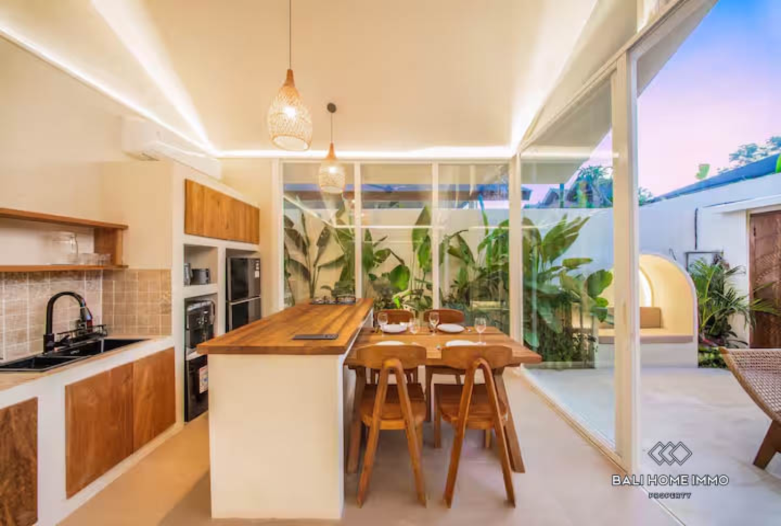 BRAND NEW 1 BEDROOM VILLA FOR SALE LEASEHOLD IN UNGASAN view 6
