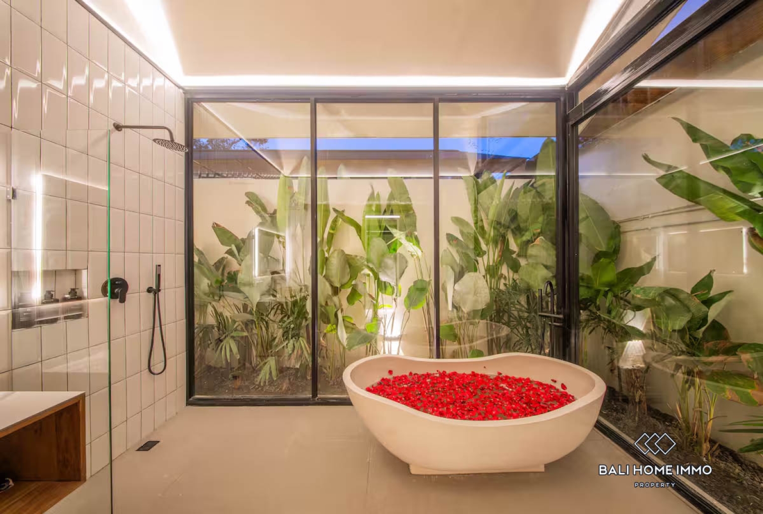 BRAND NEW 1 BEDROOM VILLA FOR SALE LEASEHOLD IN UNGASAN view 17