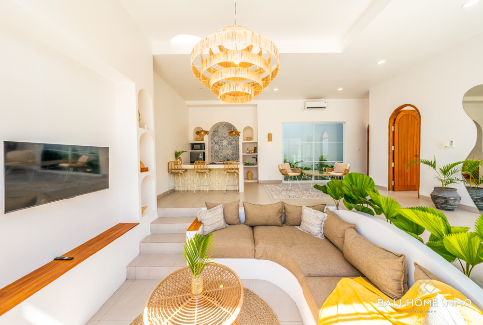 DIJUAL VILA MODERN 1 KAMAR STATUS LEASEHOLD DI UNGASAN view 4