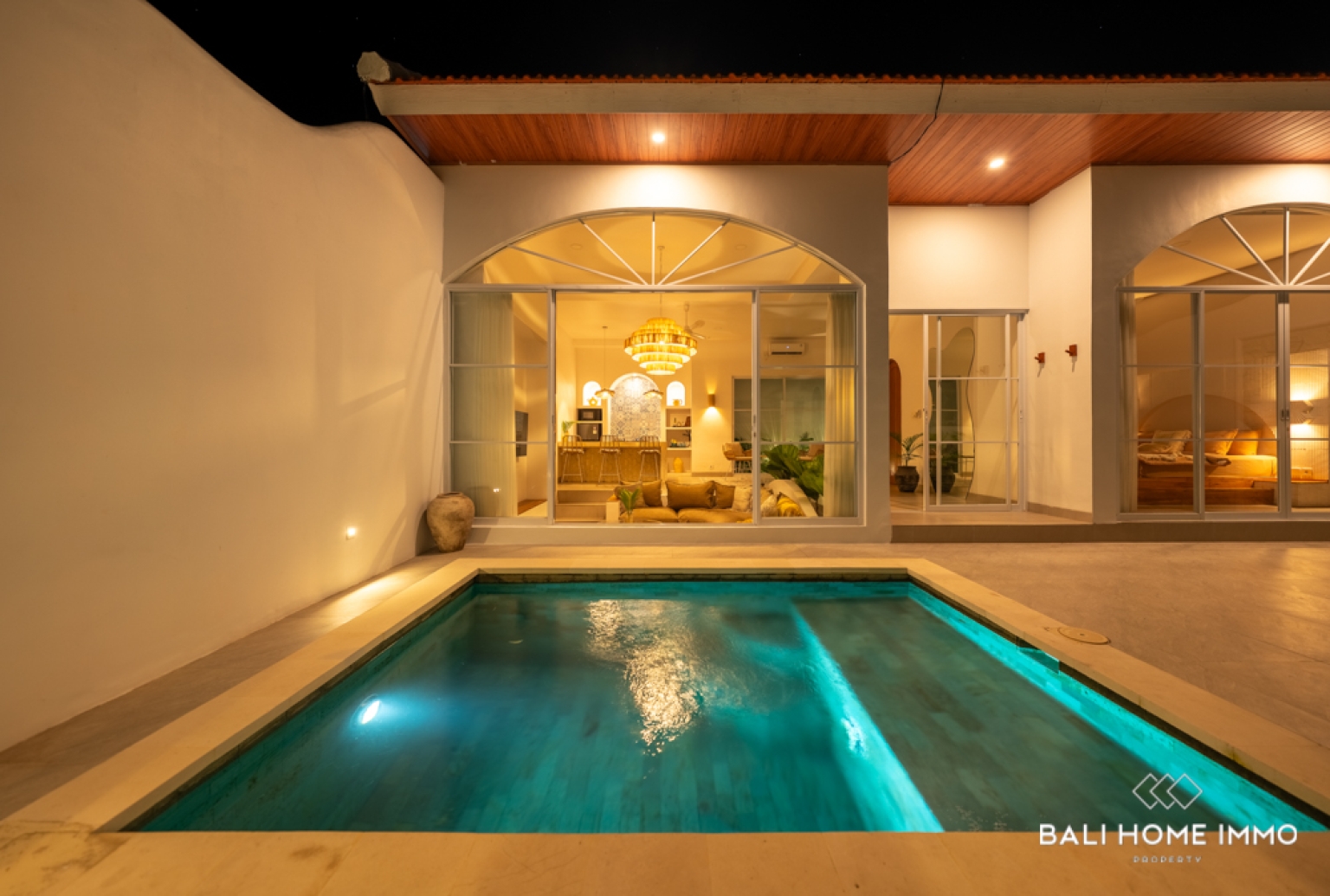 DIJUAL VILA MODERN 1 KAMAR STATUS LEASEHOLD DI UNGASAN view 3