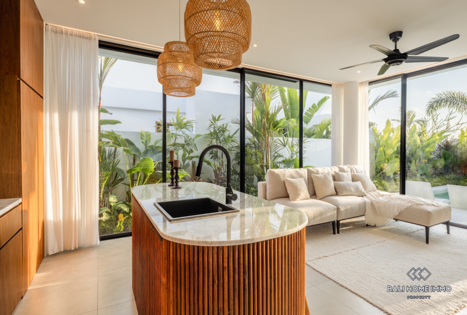 Brand new 1 Bedroom Villa for Sale Leasehold Near the Beach in Bali Cemagi Seseh view 3