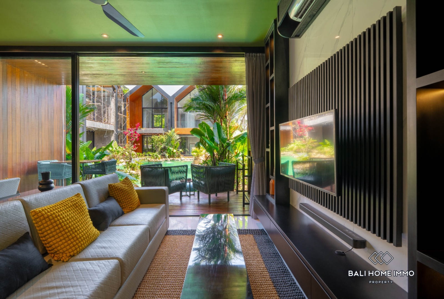 Brand New 1 Bedroom Villa with Ricefield view For Rent in Ubud view 4