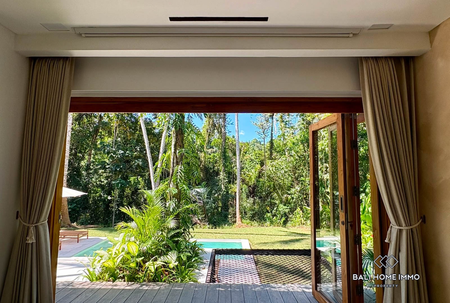 Villa neuve d'une chambre avec grand jardin à vendre en bail emphytéotique à Ubud, Bali view 2