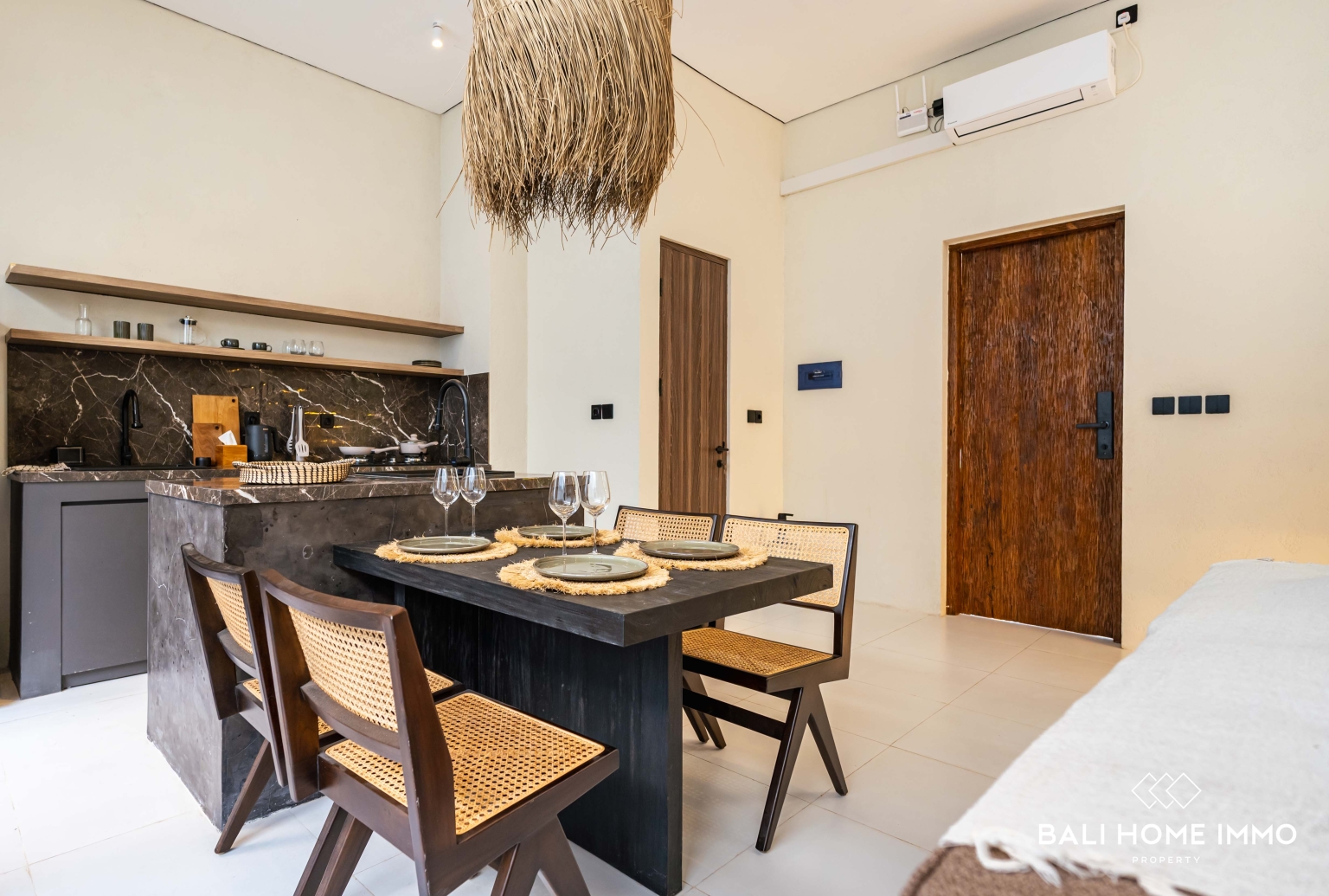 Brand new 1 Bedrooms villa for sale and rental in Bali near Cemagi Beach view 10