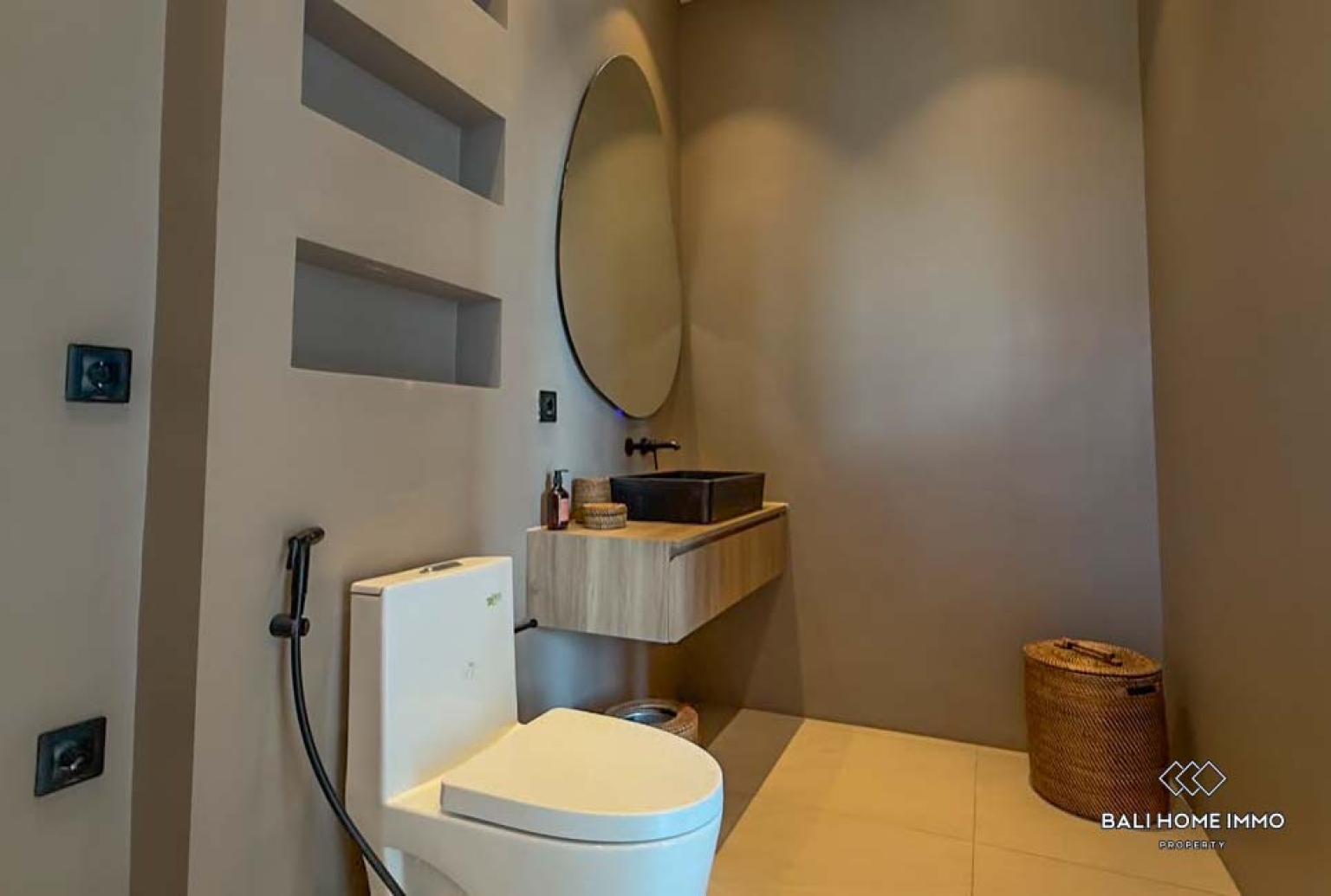 Brand new 1 Bedrooms villa for sale and rental in Bali near Cemagi Beach view 15