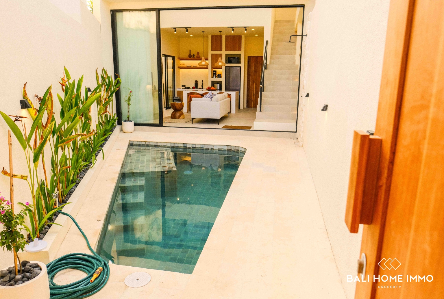 BRAND NEW 2 BEDROOM CONTEMPORARY VILLA FOR SALE LEASEHOLD IN UNGASAN view 3