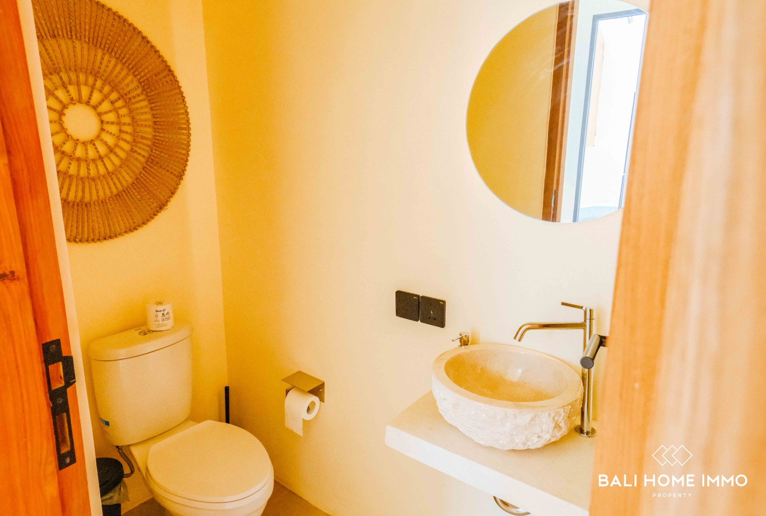 BRAND NEW 2 BEDROOM MODERN VILLA FOR SALE LEASEHOLD IN UNGASAN view 22