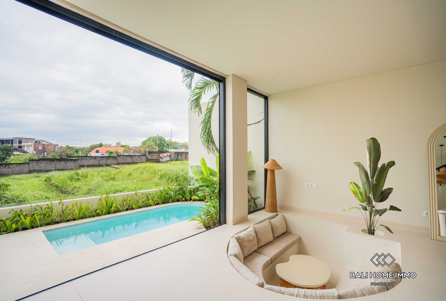 Dijual Vila Modern 2 Kamar barun dengan Desain Terbuka Ramping view 4