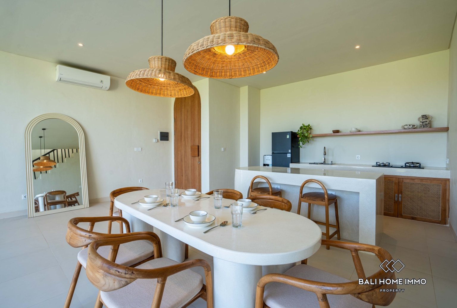 Dijual Vila Modern 2 Kamar barun dengan Desain Terbuka Ramping view 6
