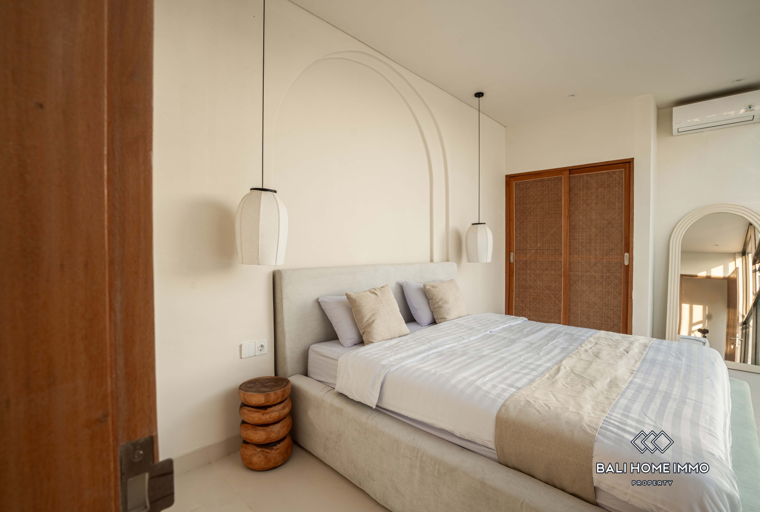 Dijual Vila Modern 2 Kamar barun dengan Desain Terbuka Ramping view 9