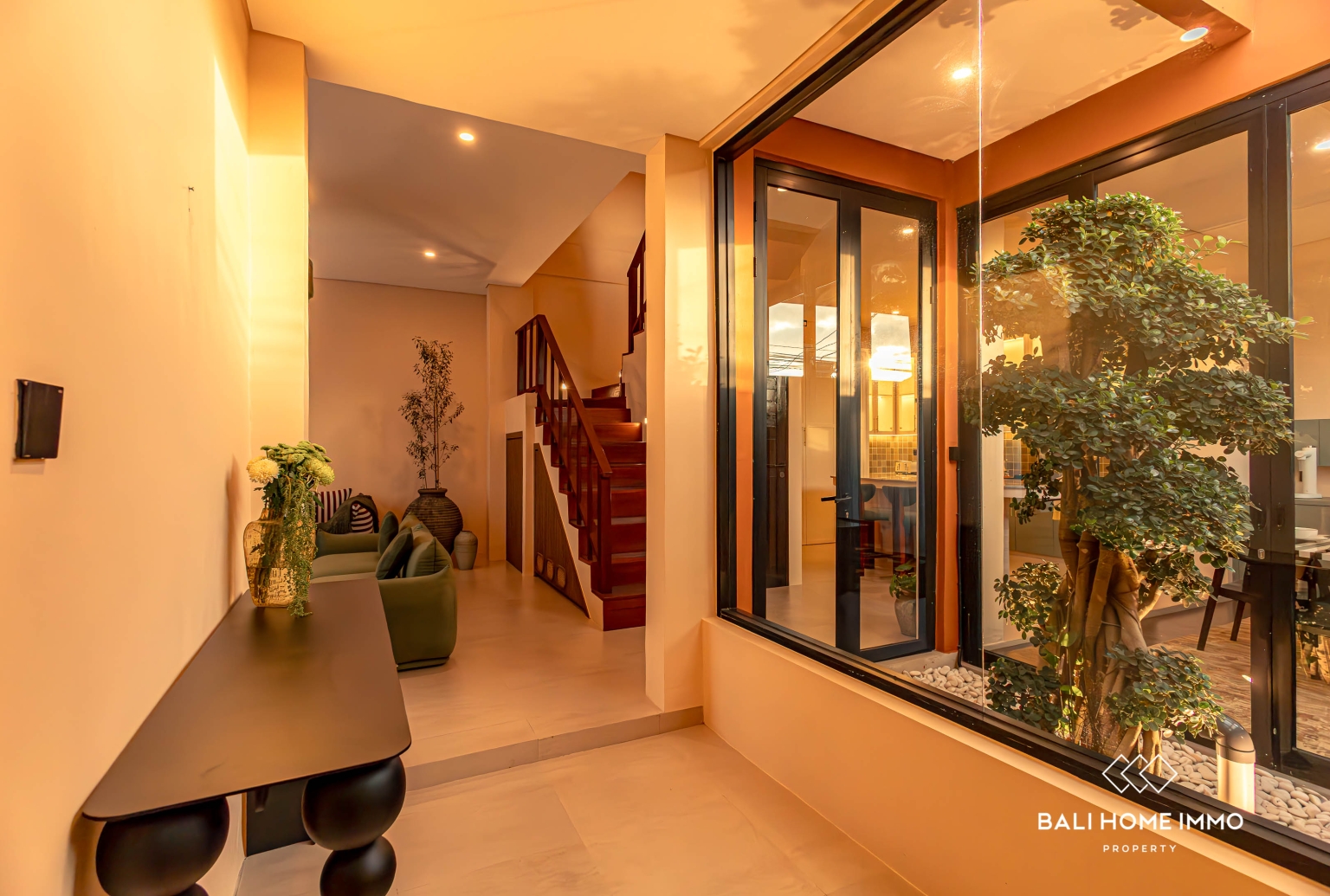 Brand New 2 Bedroom Modern Villa + 1 movie room in Buduk view 11