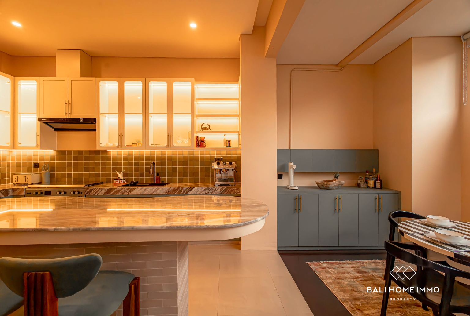 Brand New 2 Bedroom Modern Villa + 1 movie room in Buduk view 7