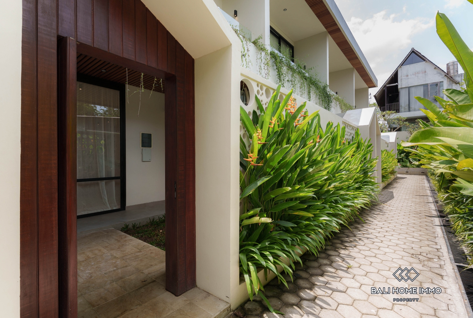 Brand New 2-Bedroom Townhouse with Ricefield View For Sale in Ubud view 20