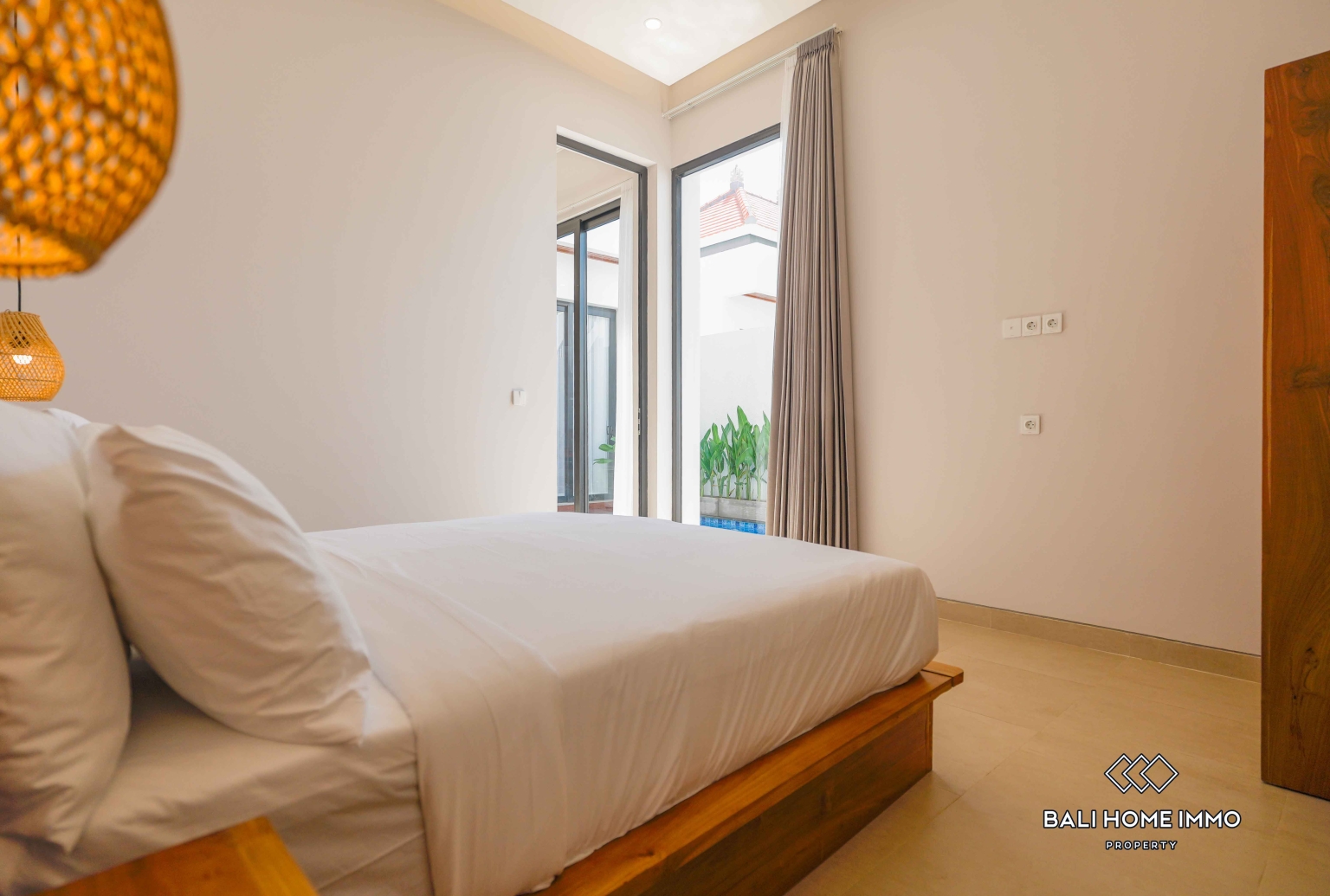 Villa Minimalis Tropis 2 Kamar Baru Dijual di dekat Pantai Sanur, Bali view 15