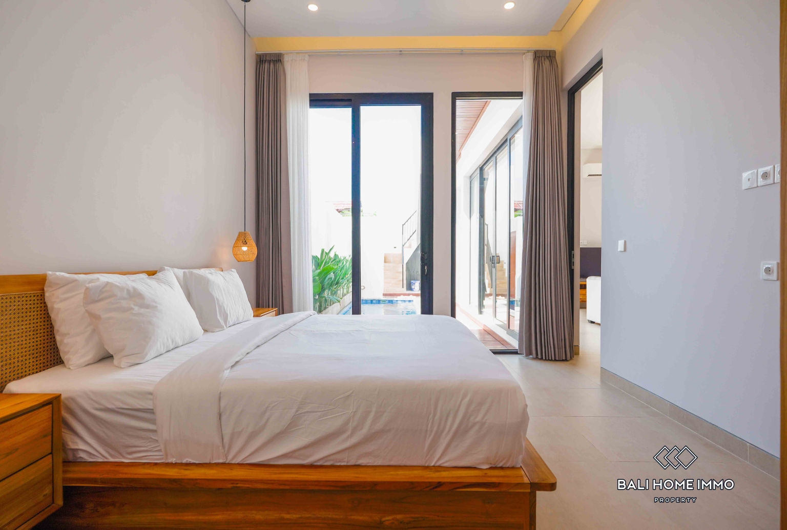Villa Minimalis Tropis 2 Kamar Baru Dijual di dekat Pantai Sanur, Bali view 11