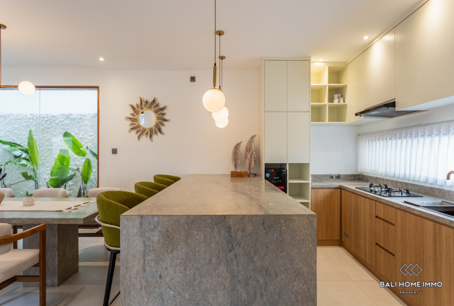 Villa neuve de 2 chambres à louer au mois et à l'année à Bali, en bord de mer à Cemagi Seseh view 5