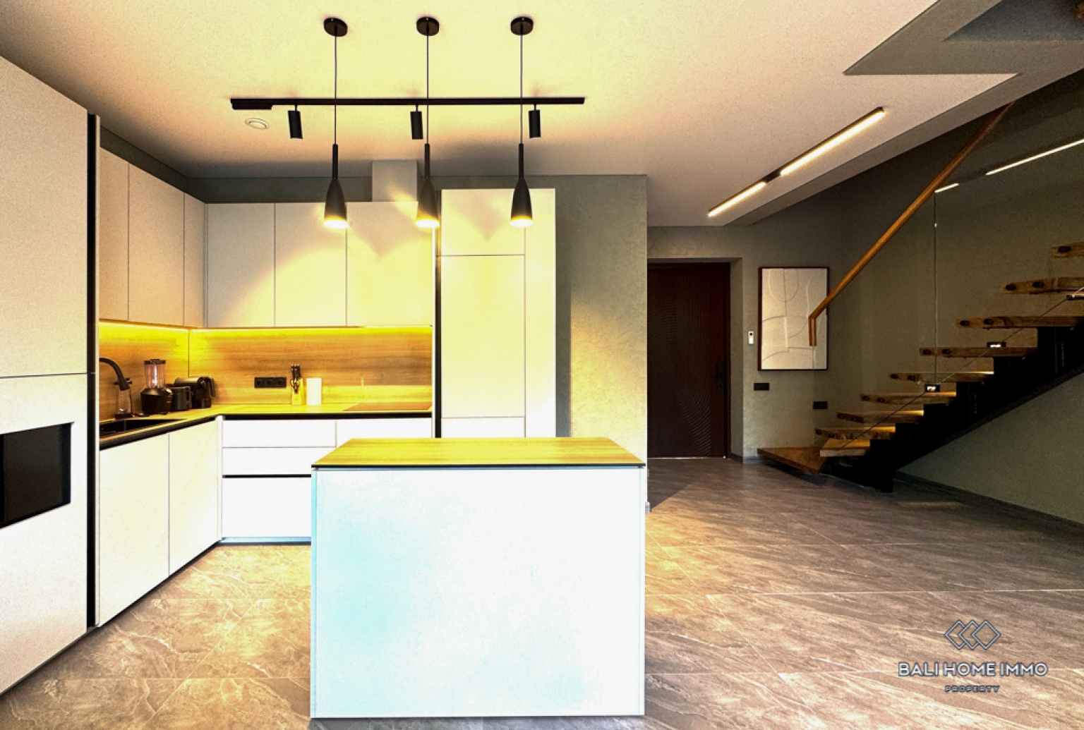 Brand New 2 Bedroom Villa for Monthly Rental in Bali Umalas view 8