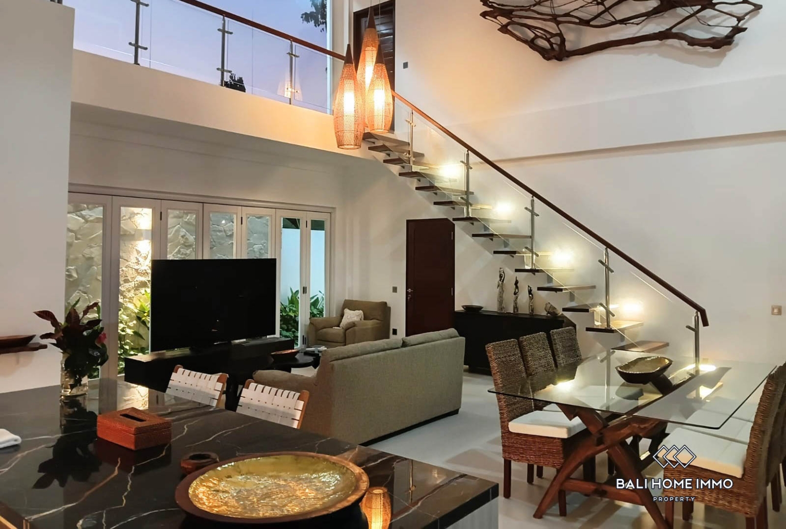 Villa neuve de 2 chambres à louer à Ubud view 2