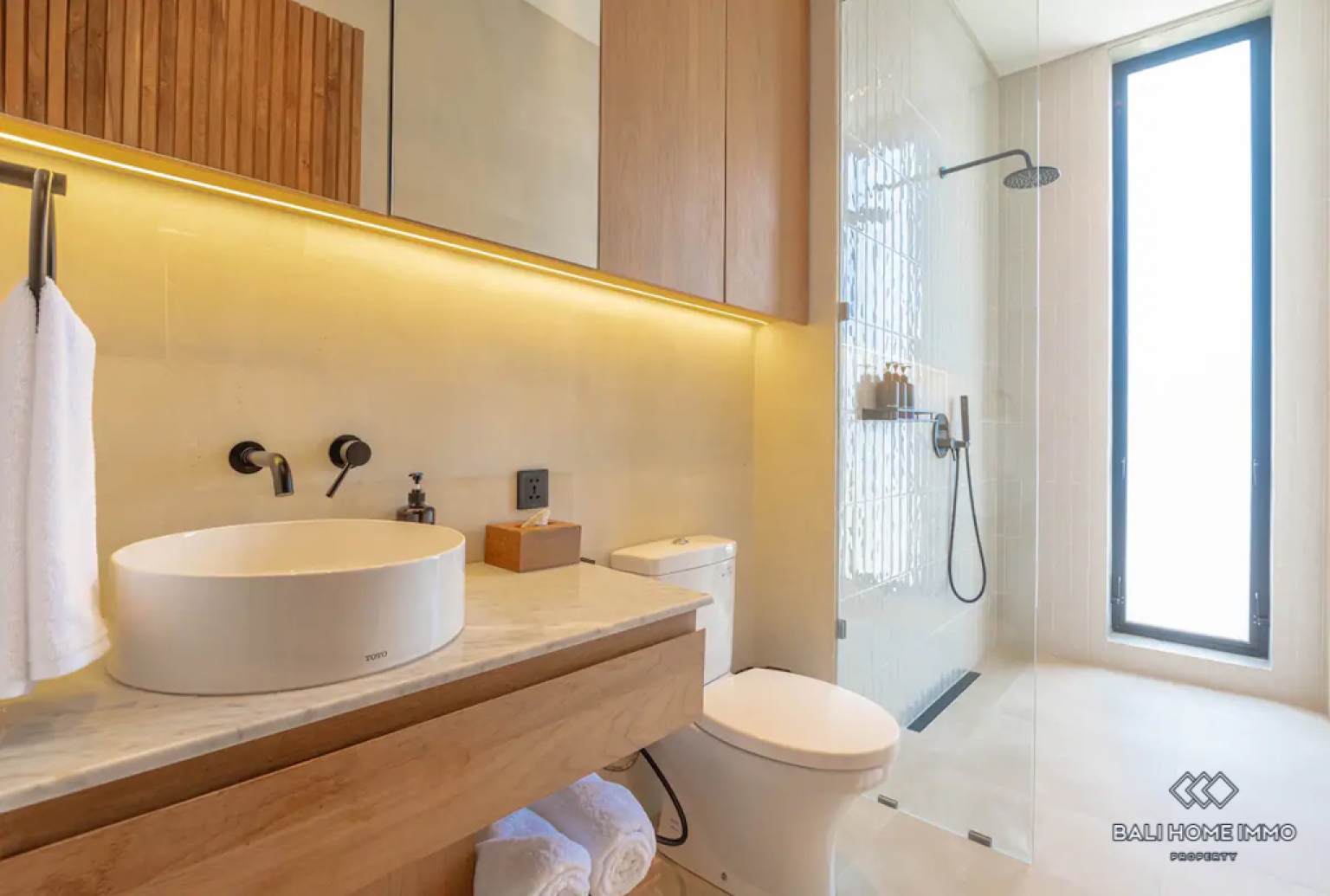 Brand New 2 Bedroom Villa for Rental in Bali Pererenan North Side view 18