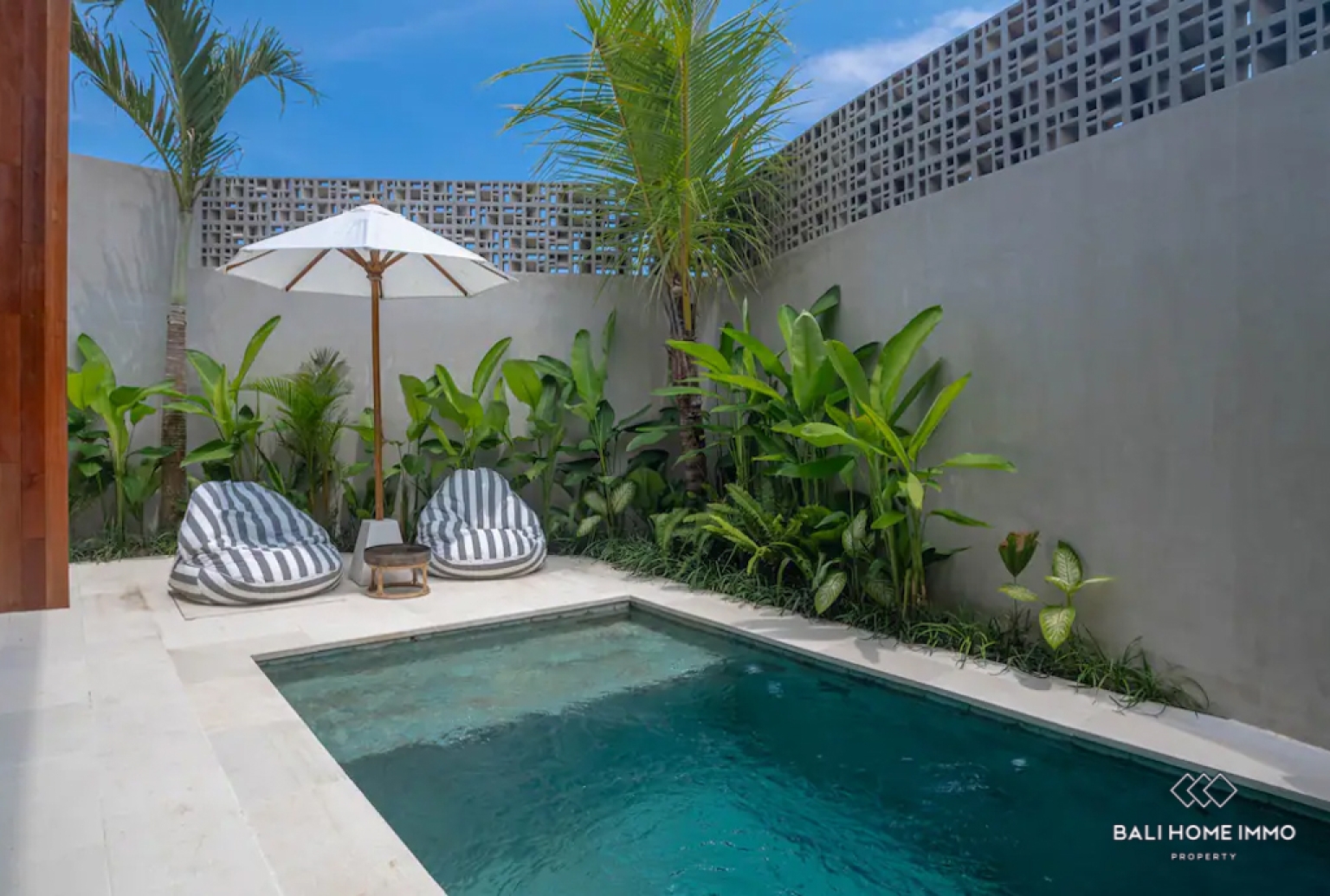 Brand New 2 Bedroom Villa for Rental in Bali Pererenan North Side view 23