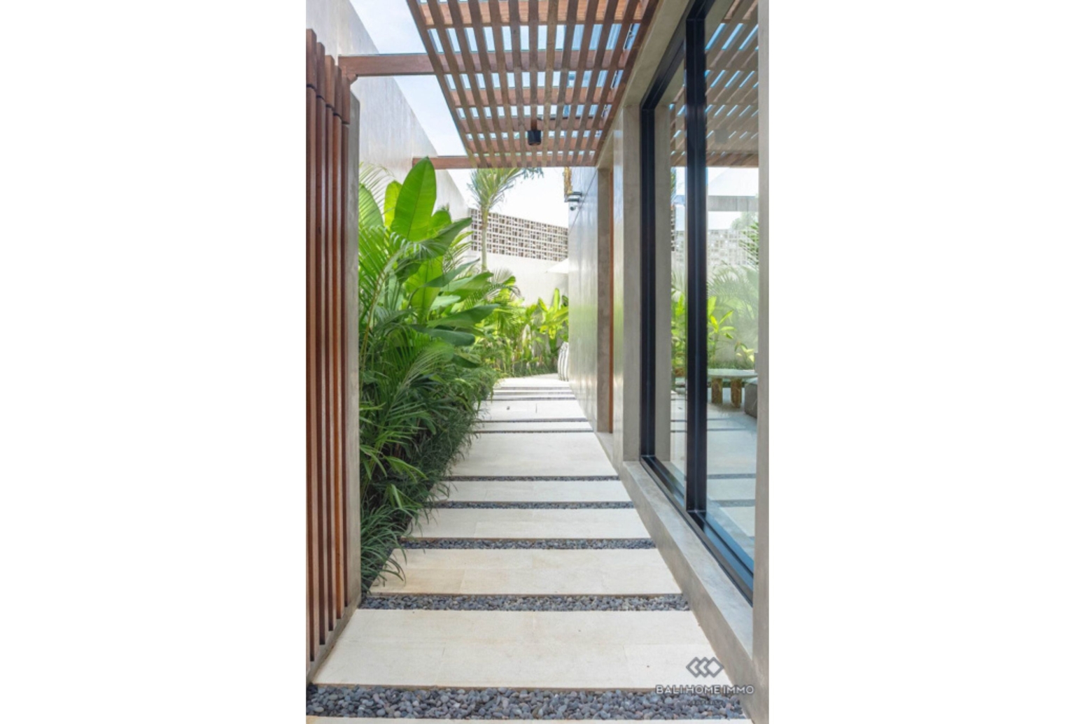 Brand New 2 Bedroom Villa for Rental in Bali Pererenan North Side view 24