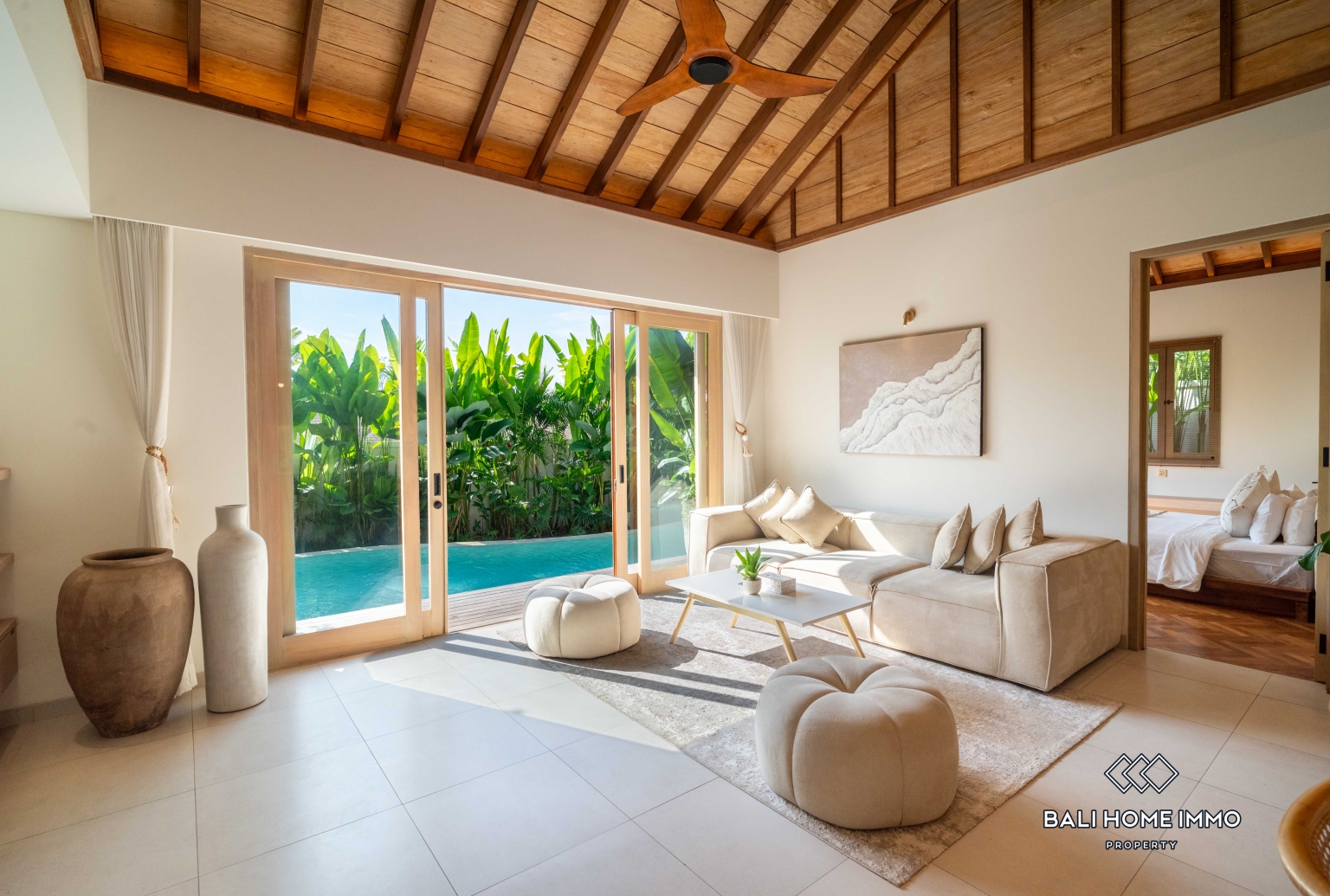 Brand new 2 Bedroom villa for sale and rent in Bali Canggu residential side view 9