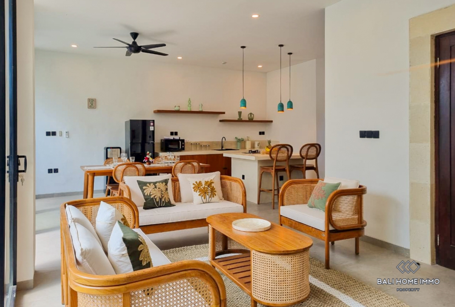 Brand New 2 Bedroom Villa for sale and rent in Bali Pererenan North Side view 6