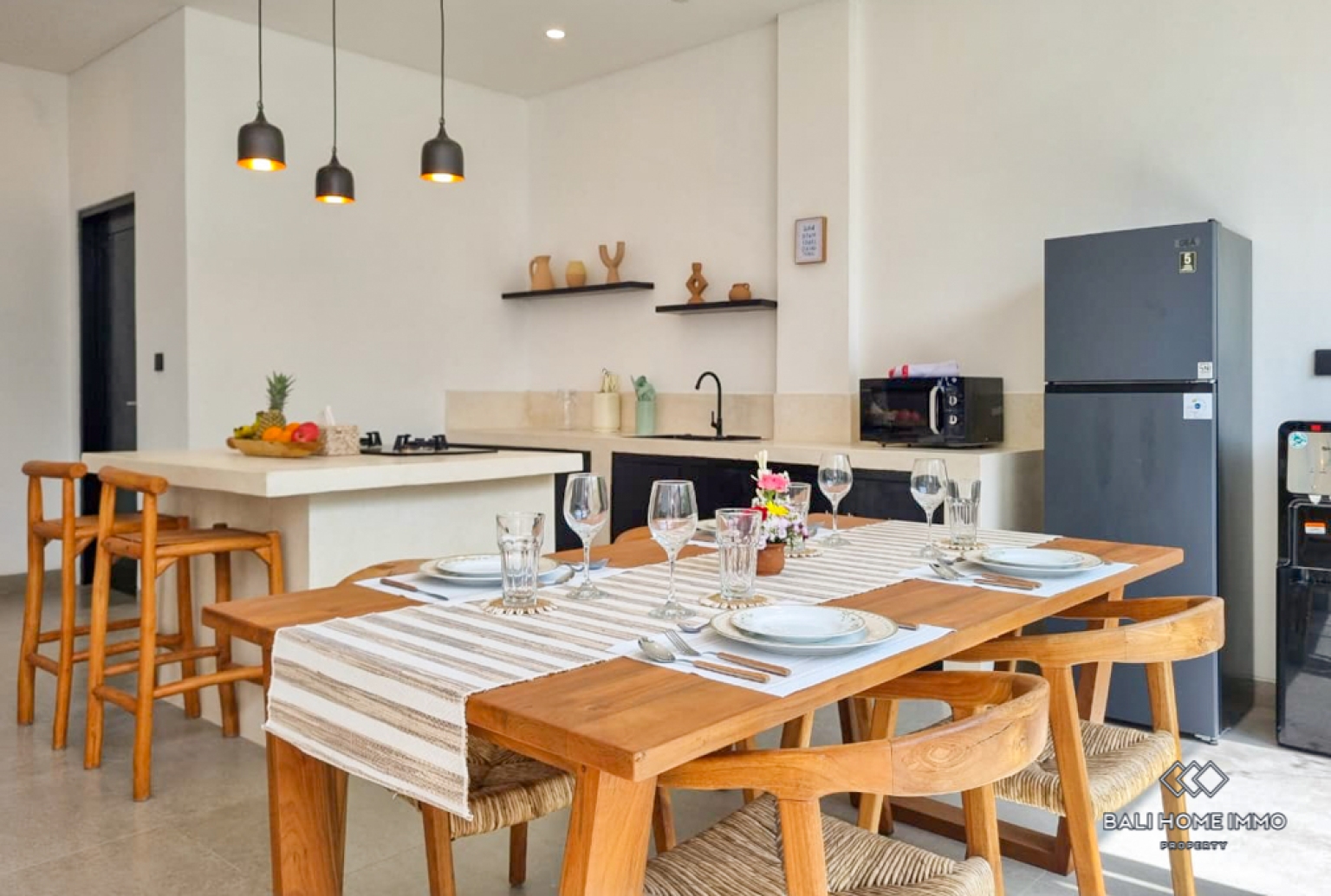 Brand New 2 Bedroom Villa for sale in Bali Pererenan North Side view 9