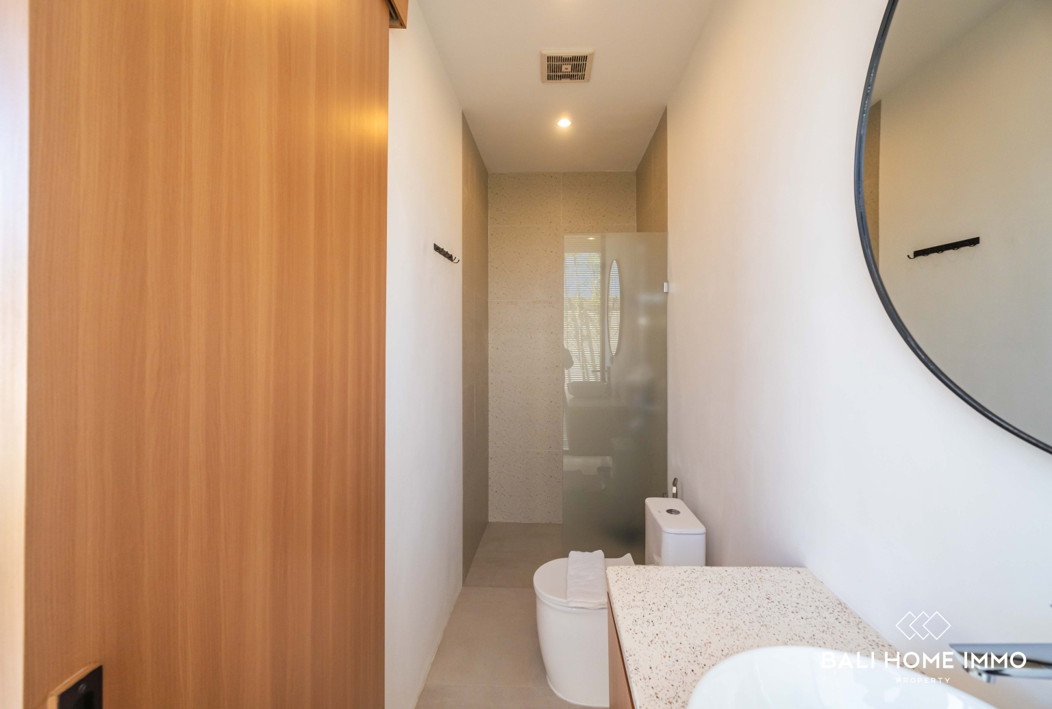 Brand new 2 Bedroom Villa for Sale Leasehold in Bali Canggu Residential Side view 16