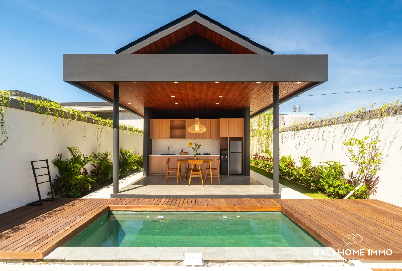 Brand new 2 Bedroom Villa for Sale Leasehold in Bali Canggu Residential Side view 19