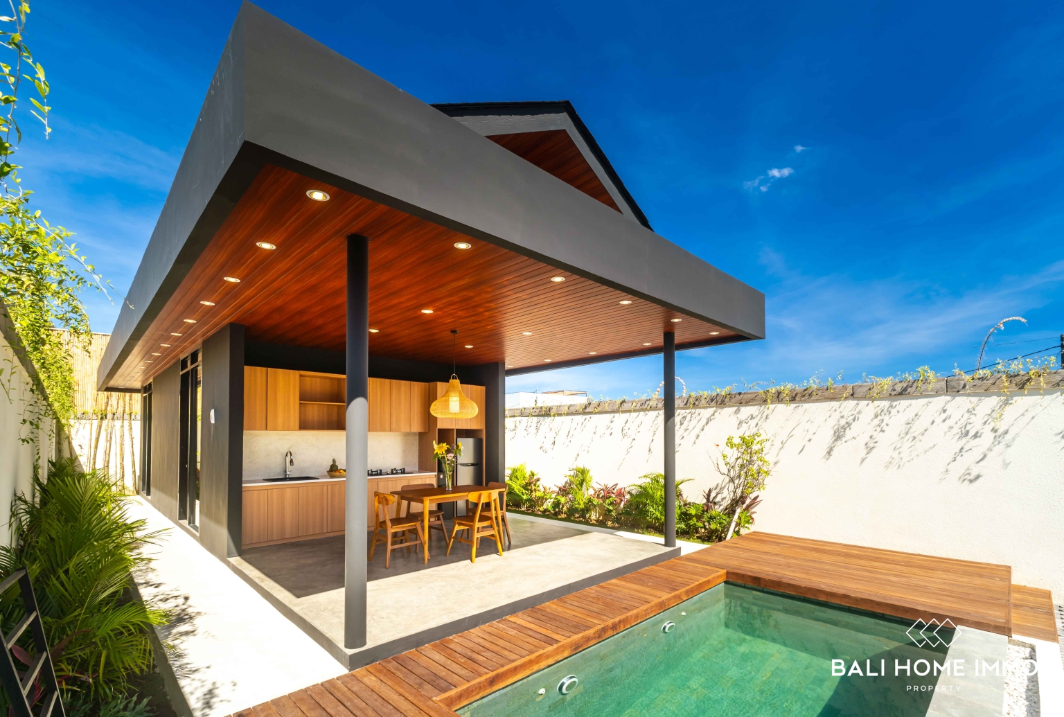 Brand new 2 Bedroom Villa for Sale Leasehold in Bali Canggu Residential Side view 2