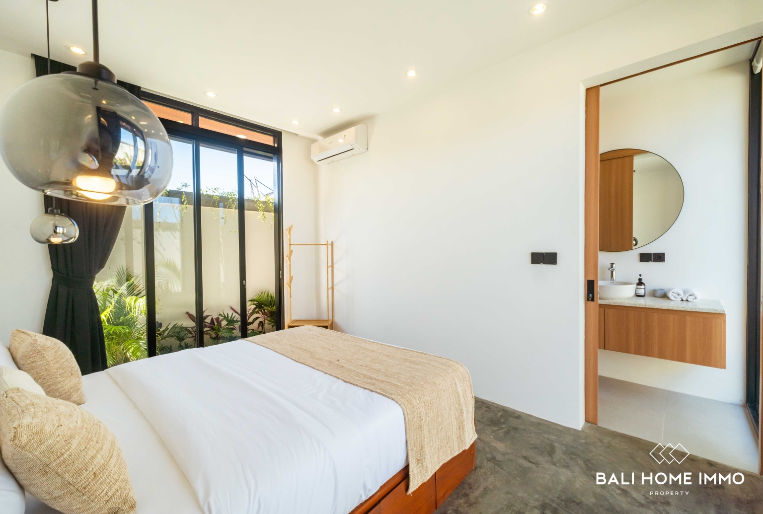Brand new 2 Bedroom Villa for Sale Leasehold in Bali Canggu Residential Side view 11