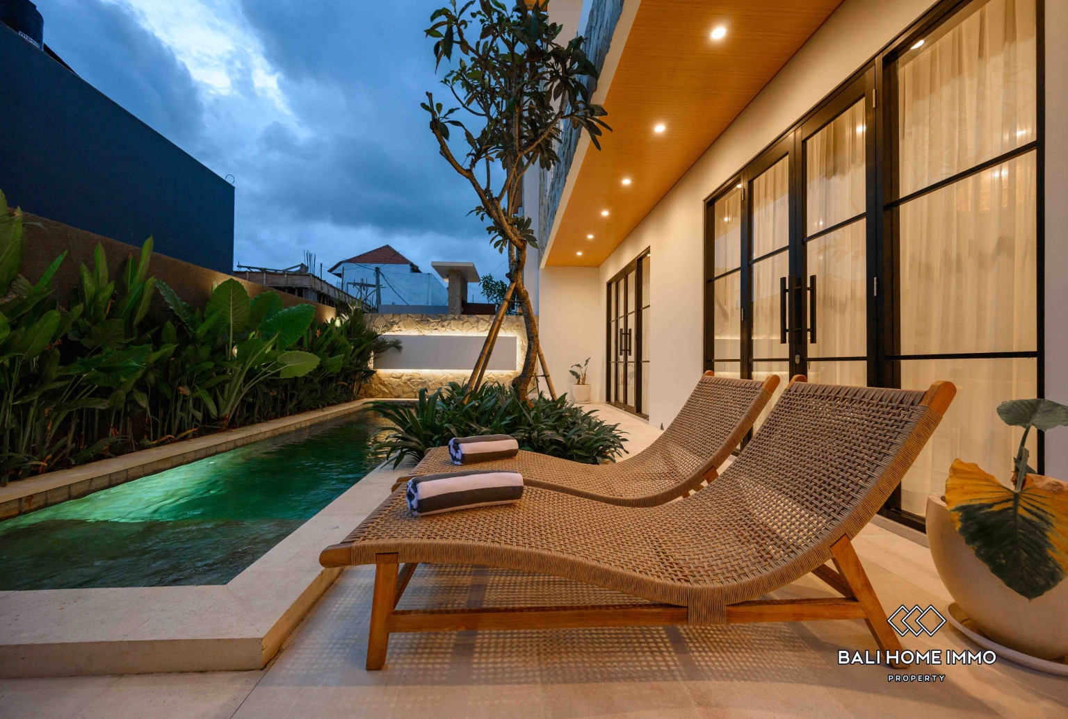Villa neuve de 2 chambres à vendre à bail à Bali Canggu côté résidentiel view 18