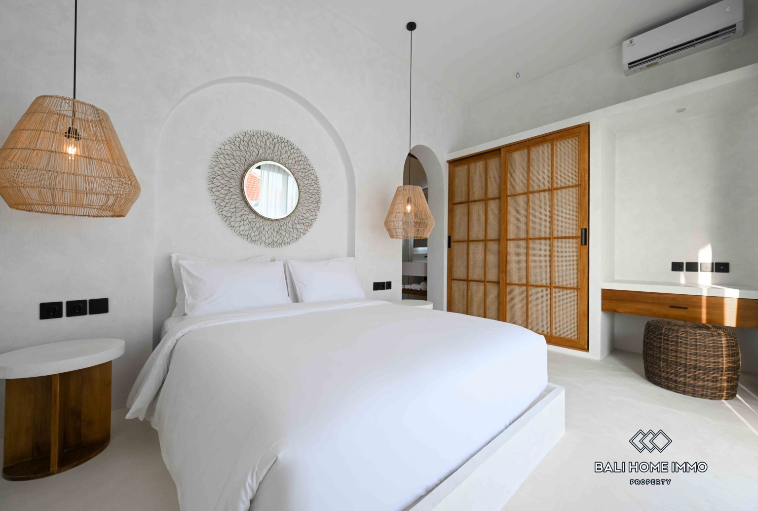 Villa 2 Kamar Baru Dijual Hak Milik di Sisi Perumahan Canggu Bali view 9