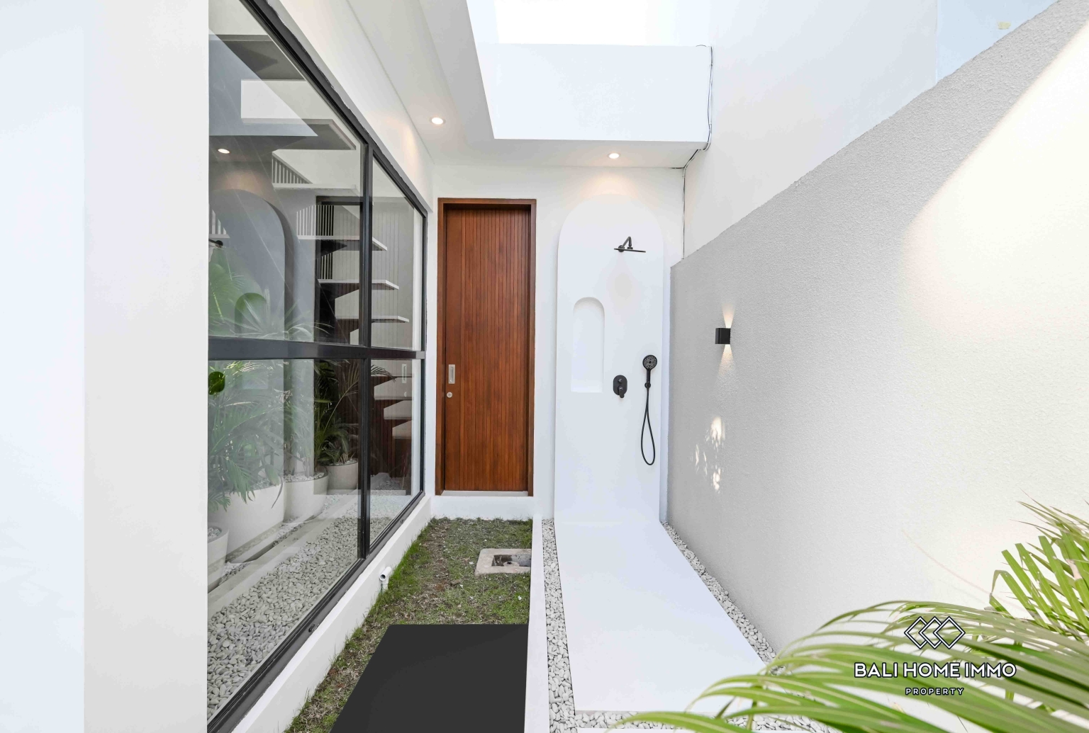 Villa 2 Kamar Baru Dijual Hak Milik di Sisi Perumahan Canggu Bali view 18