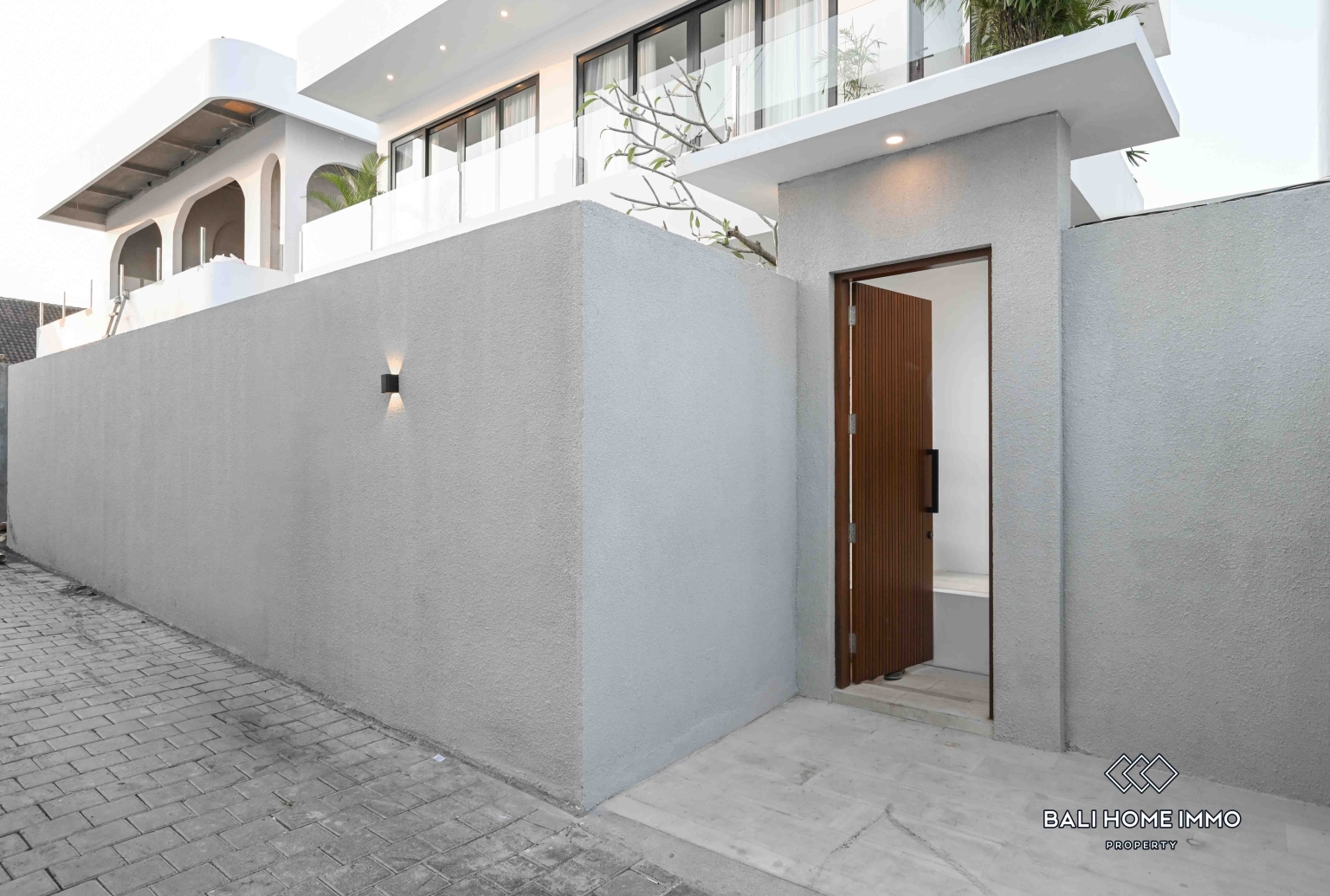 Villa 2 Kamar Baru Dijual Hak Milik di Sisi Perumahan Canggu Bali view 19