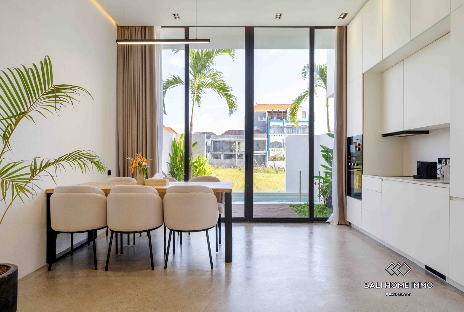 Villa neuve de 2 chambres à vendre en bail à Canggu Berawa view 8