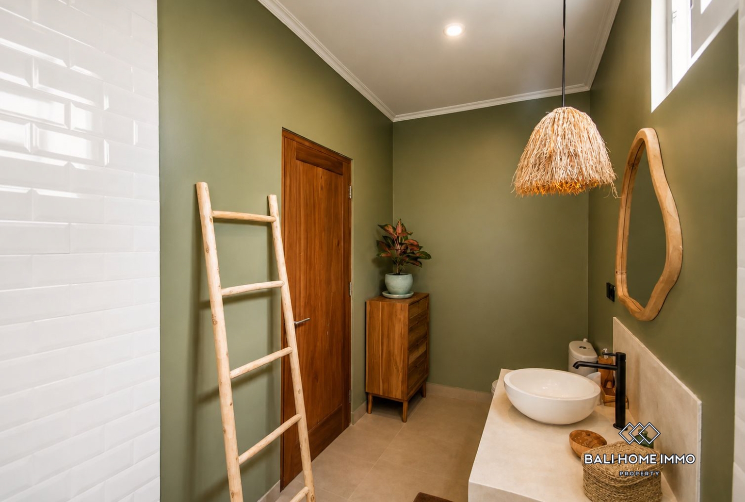 Vila 2 Kamar Baru dijual di Tumbak Bayuh Pererenan view 16