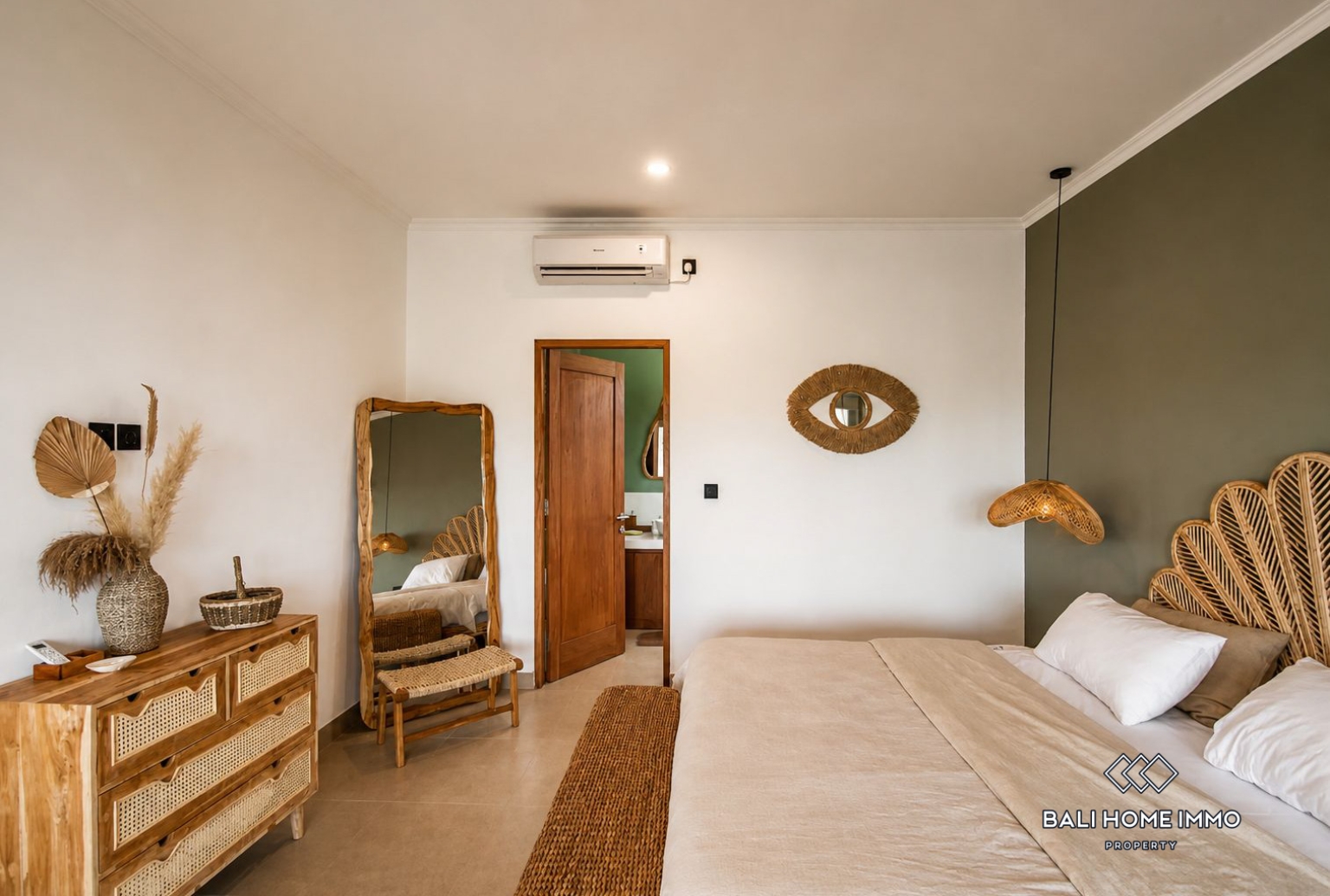 Vila 2 Kamar Baru dijual di Tumbak Bayuh Pererenan view 15