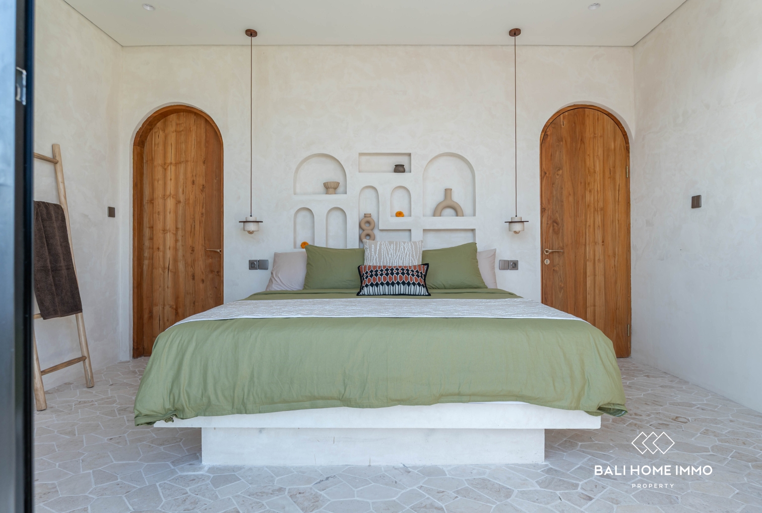 Brand New 2 Bedroom Villa for Sale with Sunset View in Munggu view 9