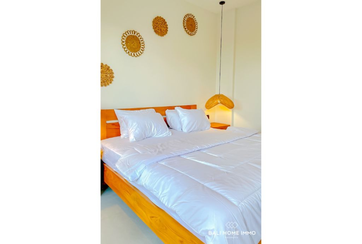 BRAND NEW 2 BEDROOM VILLA WITH HOT TUB FOR RENT IN UNGASAN view 9