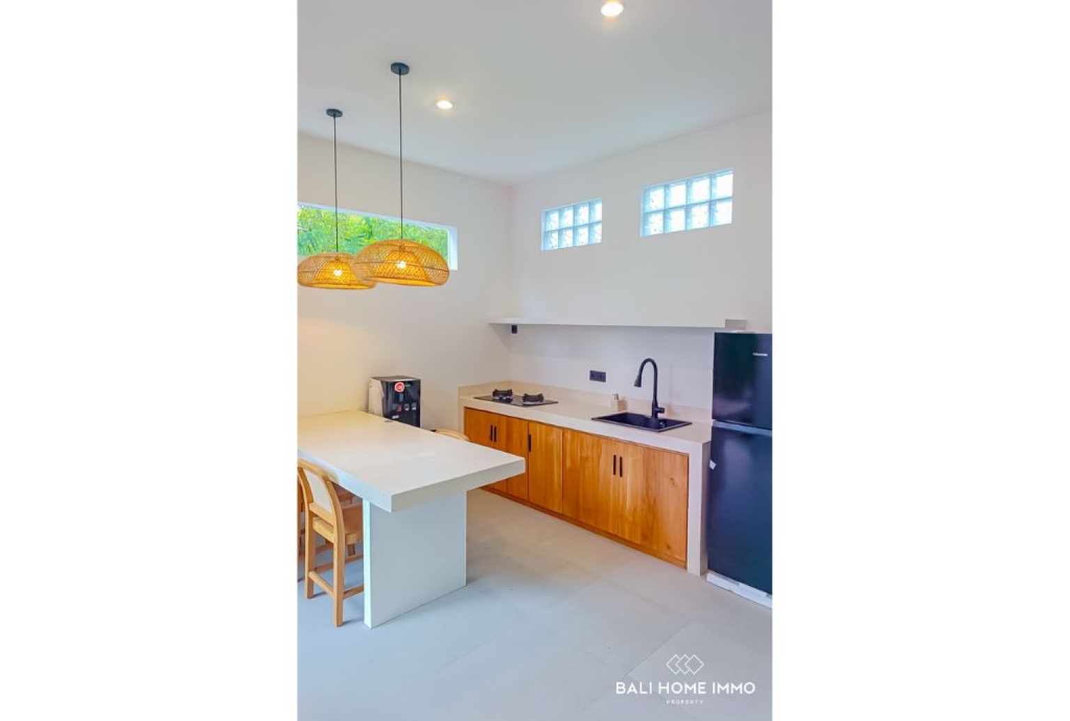 BRAND NEW 2 BEDROOM VILLA WITH HOT TUB FOR RENT IN UNGASAN view 6