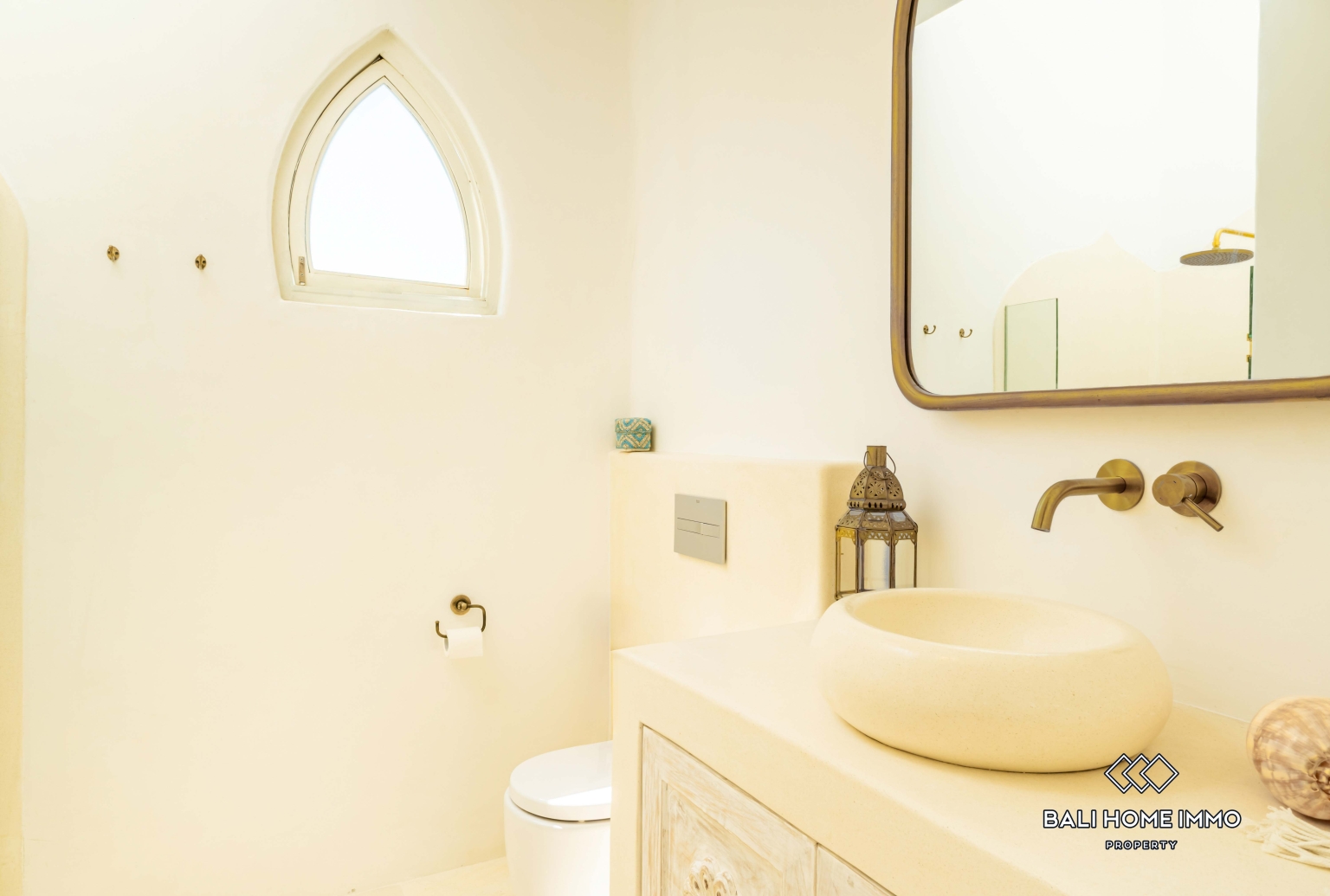 Brand new 2 Bedroom Villa with Unique Design For Sale Leasehold Near Seseh Beach Bali view 13
