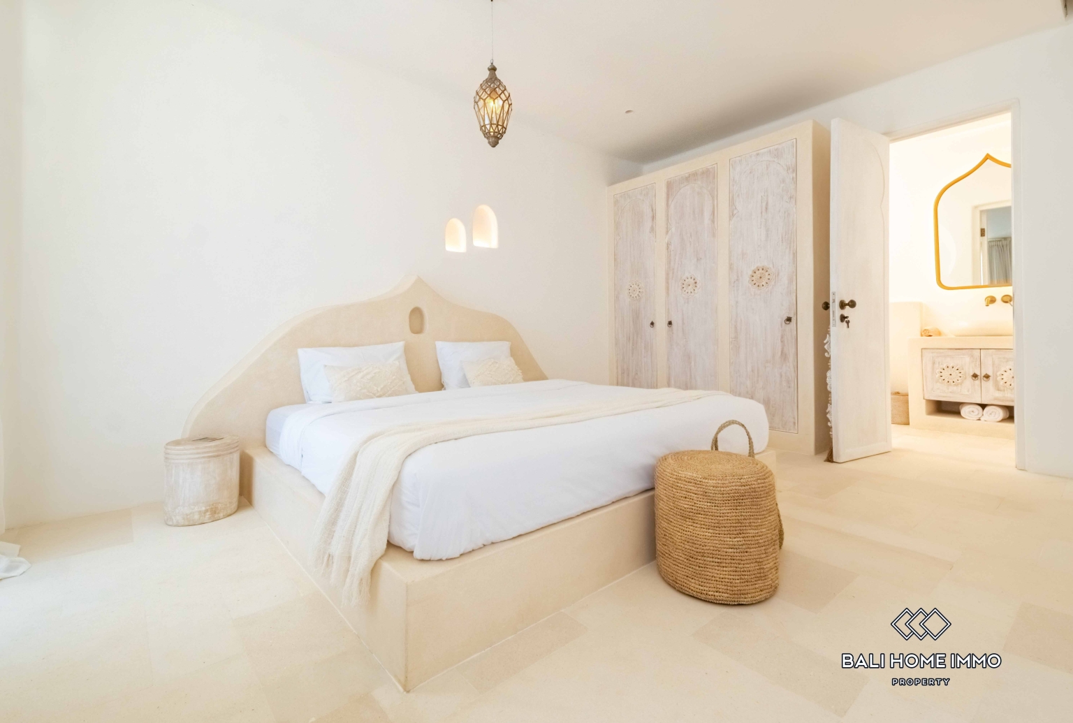 Brand new 2 Bedroom Villa with Unique Design For Sale Leasehold Near Seseh Beach Bali view 11
