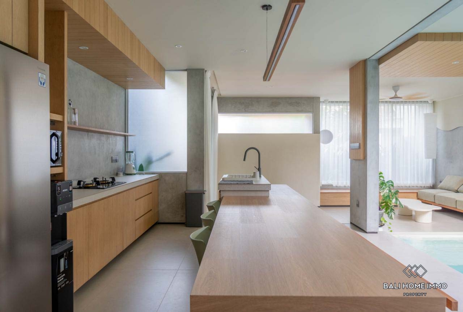 Brand new 2 Bedrooms Japanese style villa for sale in Bali Canggu residential side view 8