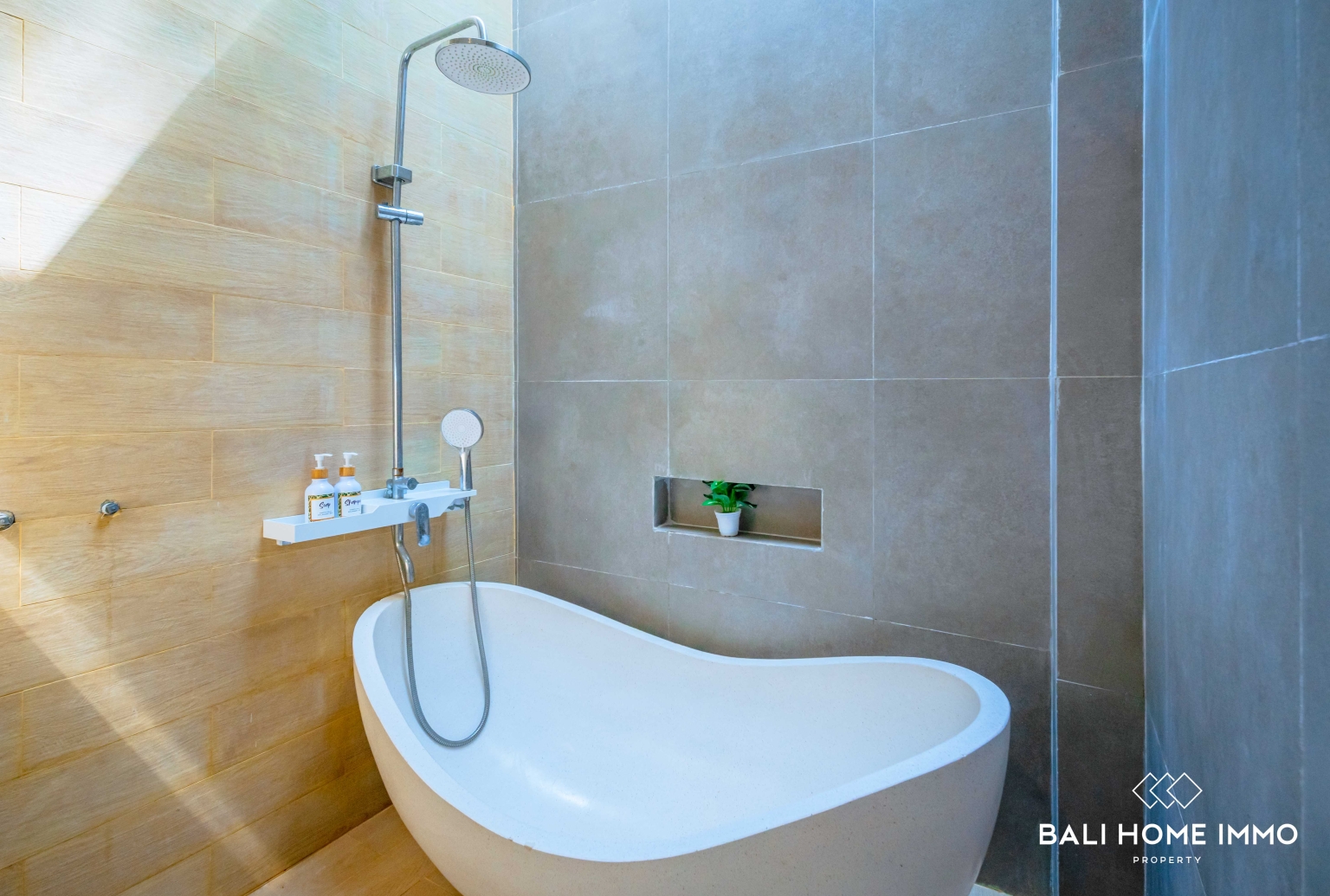 BRAND NEW 2 BEDROOMS VILLA FOR SALE LEASEHOLD AND RENT IN ULUWATU NEAR BALANGAN BEACH view 16